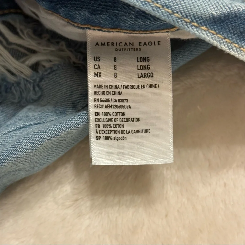 American Eagle Outfitters Women’sRipped  Jeans